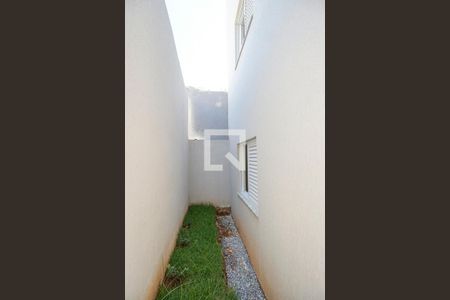 Apartamento para alugar com 34m², 1 quarto e sem vagaQuintal