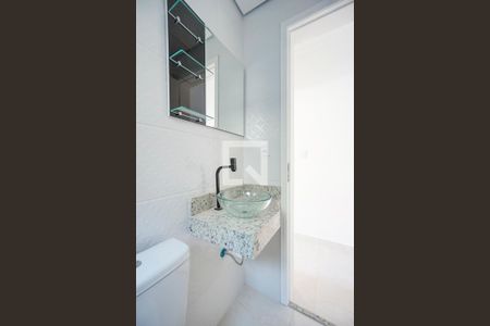 Banheiro de apartamento para alugar com 1 quarto, 34m² em Vila Invernada, São Paulo