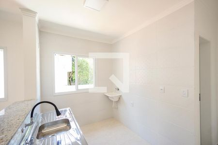 Cozinha de apartamento para alugar com 1 quarto, 34m² em Vila Invernada, São Paulo