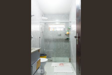 Casa à venda com 145m², 3 quartos e 2 vagasBanheiro