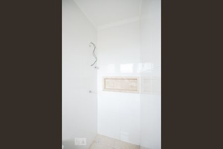 Casa de condomínio para alugar com 75m², 2 quartos e 2 vagasBanheiro do Quarto 1