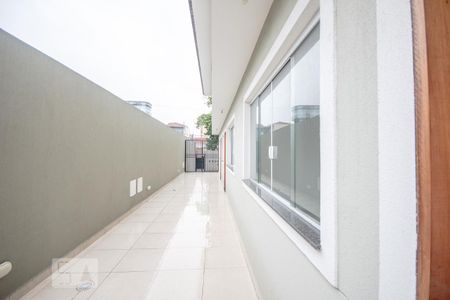 Casa de condomínio para alugar com 75m², 2 quartos e 2 vagasFachada