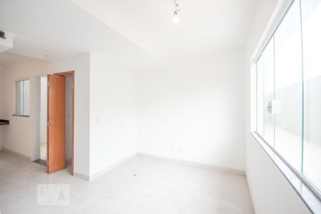 Casa de condomínio para alugar com 75m², 2 quartos e 2 vagasSala