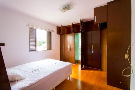Quarto 1 - Suíte de casa à venda com 3 quartos, 250m² em Vila Eldizia, Santo André