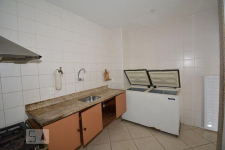 Apartamento à venda com 85m², 3 quartos e 1 vagaÁrea comum - Salão de festas