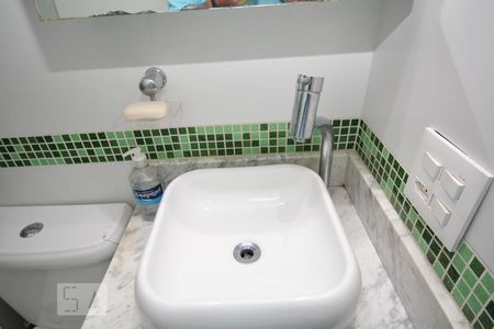 Apartamento à venda com 85m², 3 quartos e 1 vagaBanheiro Social