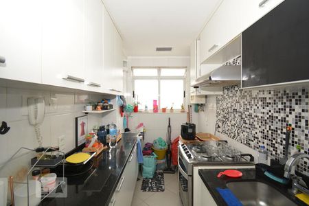 Apartamento à venda com 85m², 3 quartos e 1 vagaCozinha e Área de Serviço