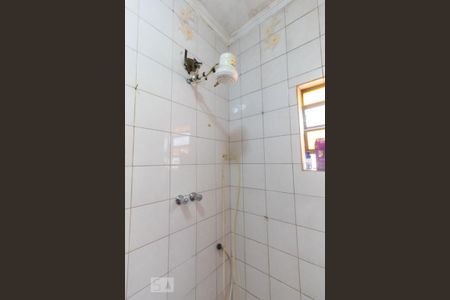 Casa à venda com 170m², 3 quartos e 2 vagasBanheiro 3