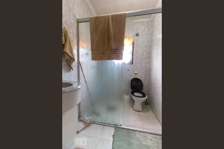 Casa à venda com 170m², 3 quartos e 2 vagasBanheiro 2