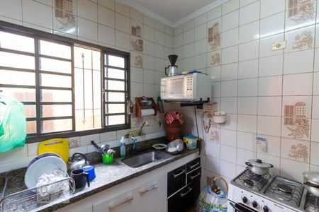 Casa à venda com 170m², 3 quartos e 2 vagasCozinha