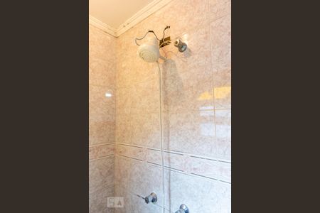 Casa à venda com 170m², 3 quartos e 2 vagasBanheiro da Suíte 1