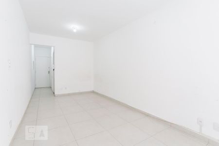 Apartamento à venda com 35m², 1 quarto e sem vagaQuarto