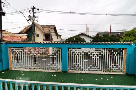 Casa à venda com 193m², 4 quartos e 4 vagas Casa à venda com 193m², 4 quartos e 4 vagasVista do Quarto 3