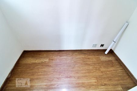 Casa à venda com 193m², 4 quartos e 4 vagas Casa à venda com 193m², 4 quartos e 4 vagasCloset da Suíte 1