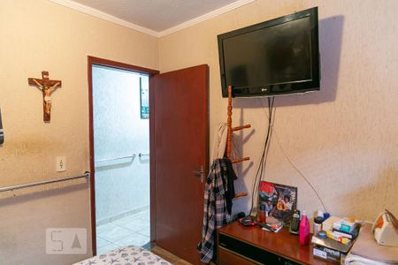 Casa à venda com 220m², 2 quartos e 2 vagasQuarto 3