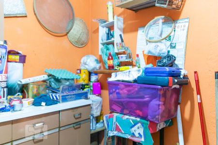 Casa à venda com 220m², 2 quartos e 2 vagasEdícula