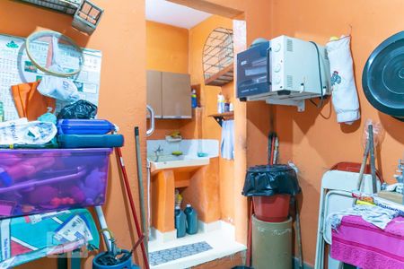 Casa à venda com 220m², 2 quartos e 2 vagasEdícula