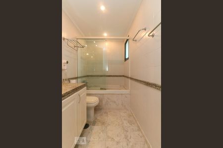 Apartamento à venda com 80m², 2 quartos e 2 vagasSuíte