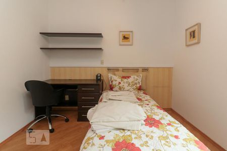 Apartamento à venda com 80m², 2 quartos e 2 vagasQuarto