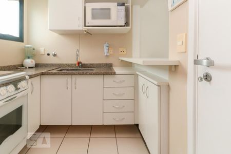 Apartamento à venda com 80m², 2 quartos e 2 vagasCozinha