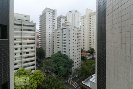 Apartamento à venda com 80m², 2 quartos e 2 vagasVista