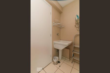 Apartamento à venda com 80m², 2 quartos e 2 vagasÁrea de Serviço