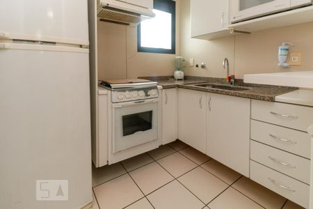 Apartamento à venda com 80m², 2 quartos e 2 vagasCozinha