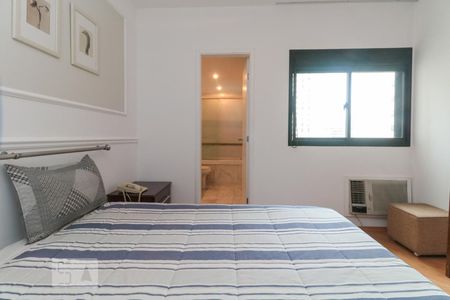 Apartamento à venda com 80m², 2 quartos e 2 vagasSuíte