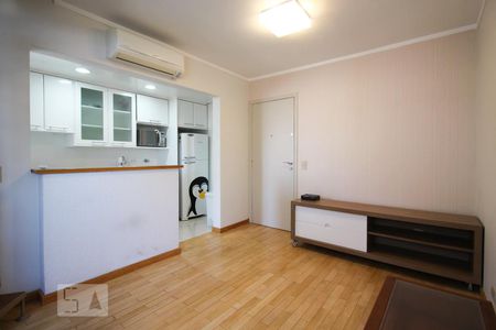 Sala de apartamento à venda com 1 quarto, 50m² em Vila Olímpia, São Paulo