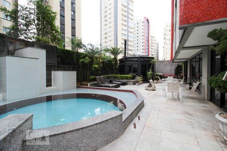 Apartamento à venda com 50m², 1 quarto e 1 vagaÁrea comum - Piscina