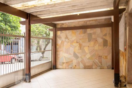 Casa à venda com 100m², 2 quartos e 2 vagas Casa à venda com 100m², 2 quartos e 2 vagasGaragem