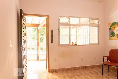 Sala de casa à venda com 2 quartos, 100m² em Campo Grande, São Paulo