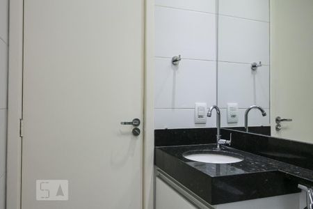 Apartamento para alugar com 45m², 1 quarto e 1 vaga Apartamento para alugar com 45m², 1 quarto e 1 vagaBanheiro