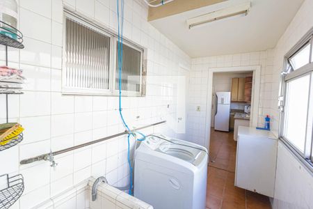 Apartamento à venda com 134m², 3 quartos e 1 vagaÁrea de Serviço