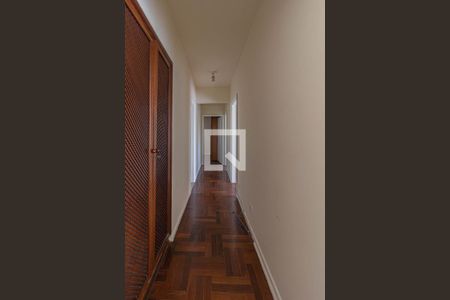 Apartamento à venda com 134m², 3 quartos e 1 vagaCorredor