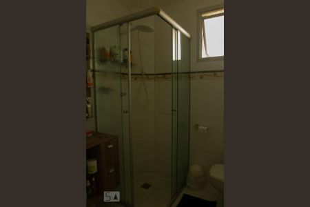 Banheiro de apartamento para alugar com 1 quarto, 38m² em Bosque, Campinas