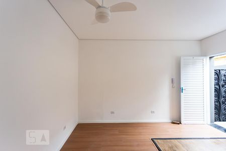 Sala de apartamento para alugar com 1 quarto, 33m² em Centro, Osasco