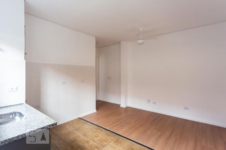 Sala de apartamento para alugar com 1 quarto, 33m² em Centro, Osasco