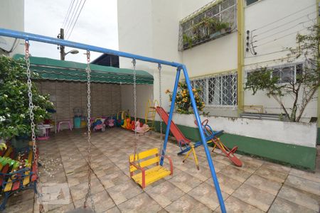 Apartamento para alugar com 58m², 2 quartos e 1 vagaÁrea Comum - Playground