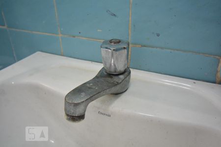Apartamento para alugar com 58m², 2 quartos e 1 vagaBanheiro - Torneira