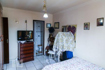 Casa à venda com 68m², 2 quartos e 2 vagasSuíte 2  