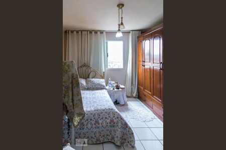 Casa à venda com 68m², 2 quartos e 2 vagasSuíte 2  