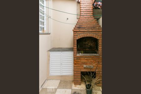 Casa à venda com 68m², 2 quartos e 2 vagasGaragem