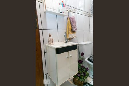 Lavabo de casa à venda com 2 quartos, 68m² em Vila Constança, São Paulo