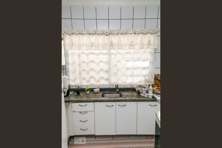 Casa à venda com 68m², 2 quartos e 2 vagasCozinha