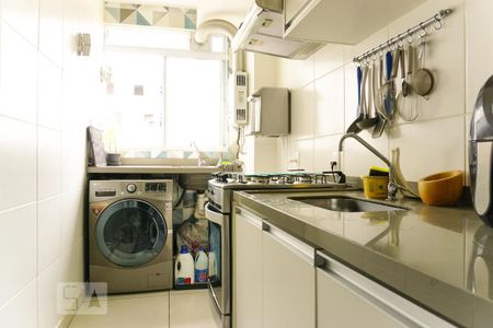 Apartamento para alugar com 47m², 2 quartos e 1 vaga Apartamento para alugar com 47m², 2 quartos e 1 vagaCozinha e Área de Serviço