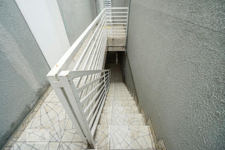 Studio para alugar com 42m², 1 quarto e sem vagaEscada