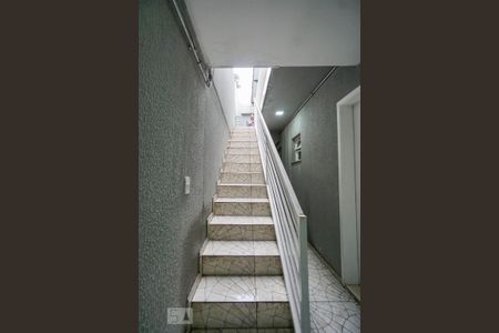 Studio para alugar com 42m², 1 quarto e sem vagaEscada