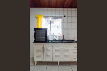 Casa para alugar com 80m², 1 quarto e 1 vaga Casa para alugar com 80m², 1 quarto e 1 vagaCozinha
