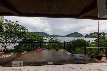 Casa à venda com 500m², 6 quartos e 4 vagasVista Quarto 1 da Casa 2